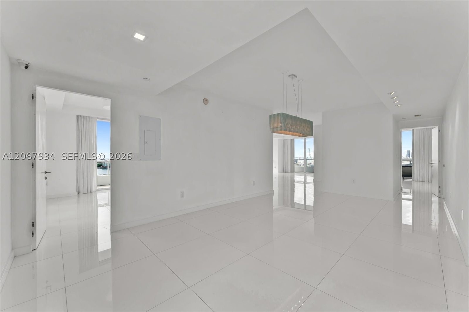 520 West Ave #2101, Miami Beach FL 33139