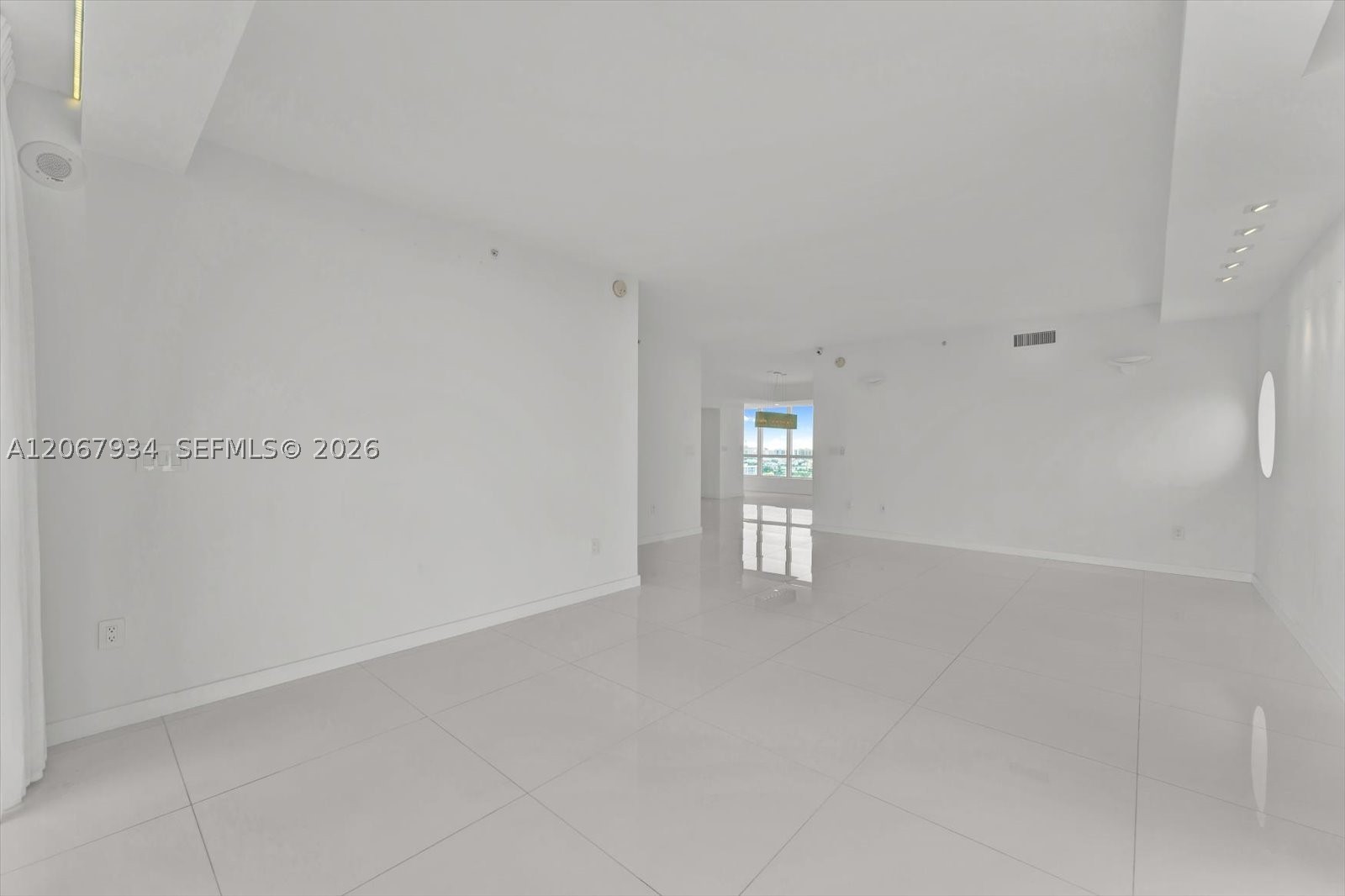520 West Ave #2101, Miami Beach FL 33139