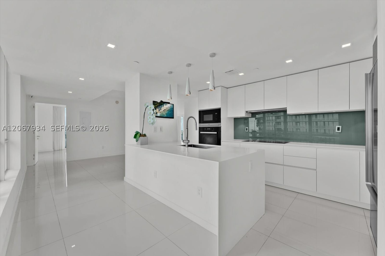 520 West Ave #2101, Miami Beach FL 33139