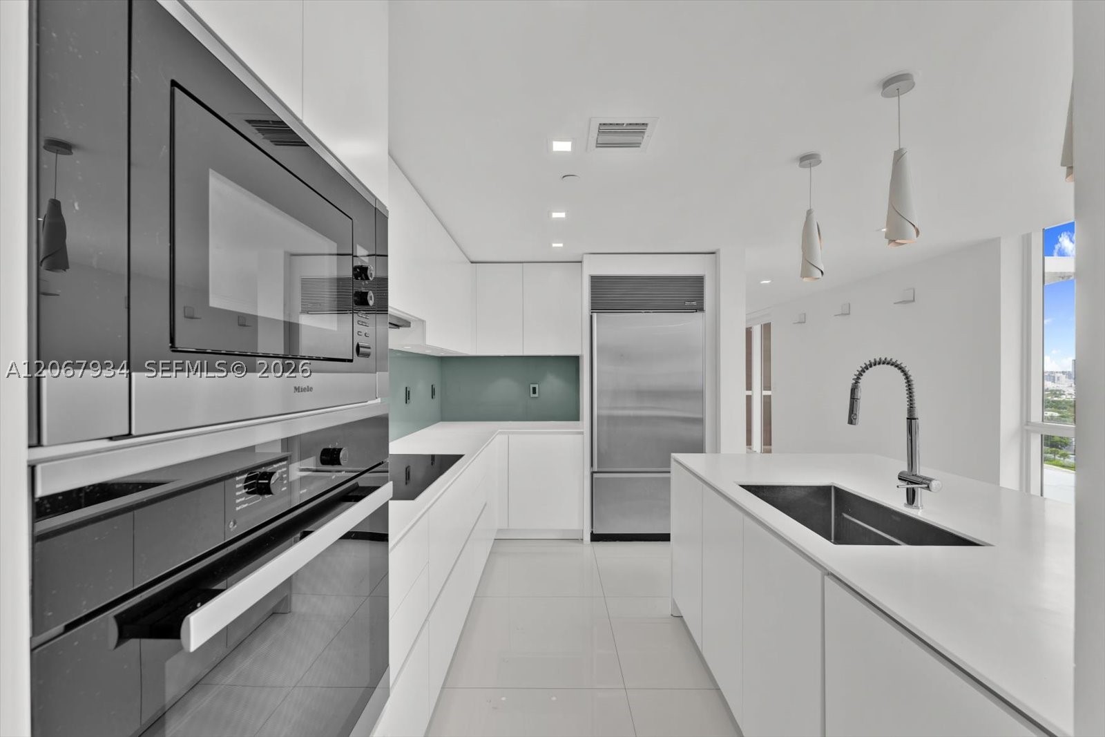 520 West Ave #2101, Miami Beach FL 33139