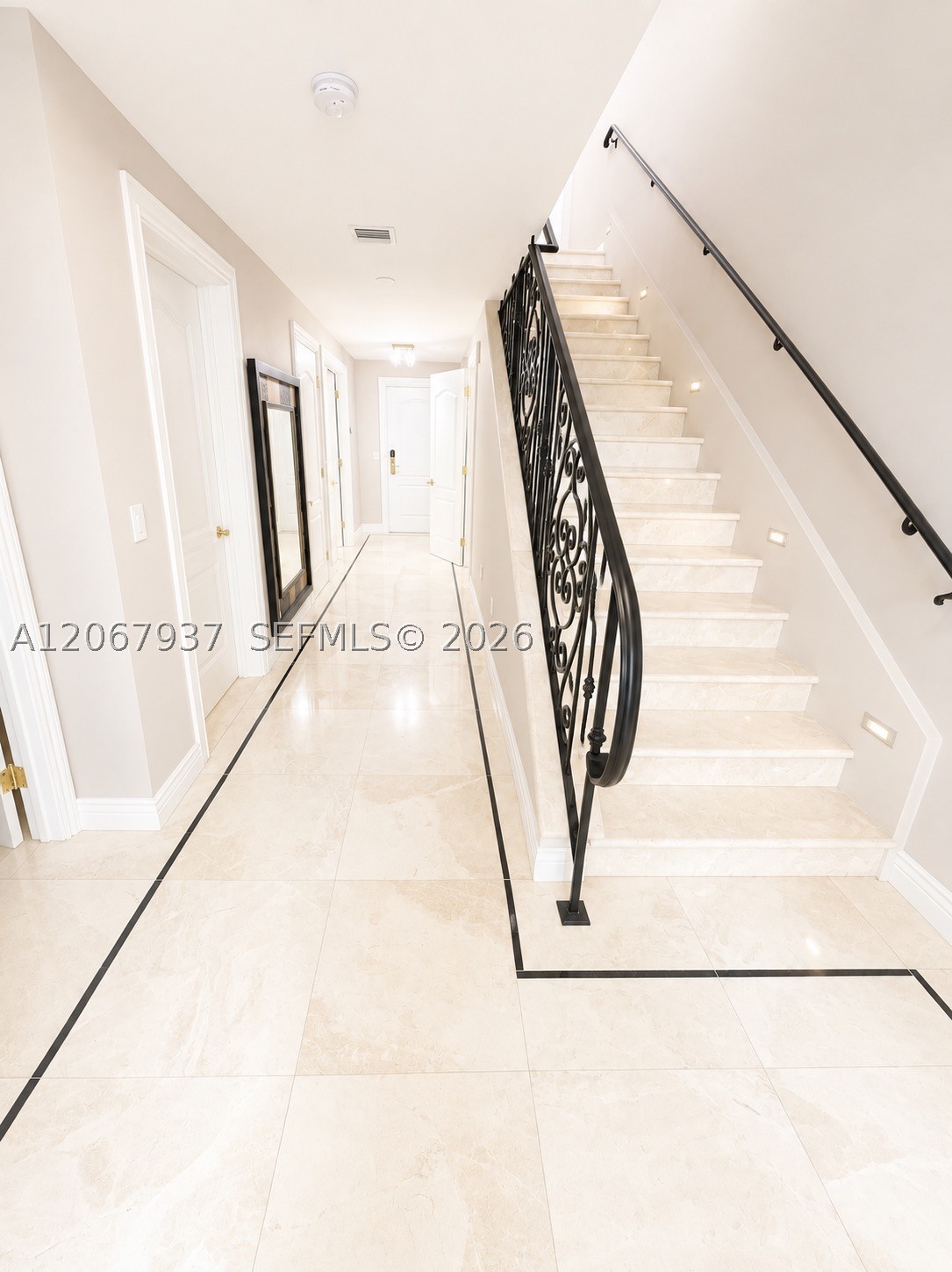 3501 N Ocean Dr #V1, Hollywood FL 33019