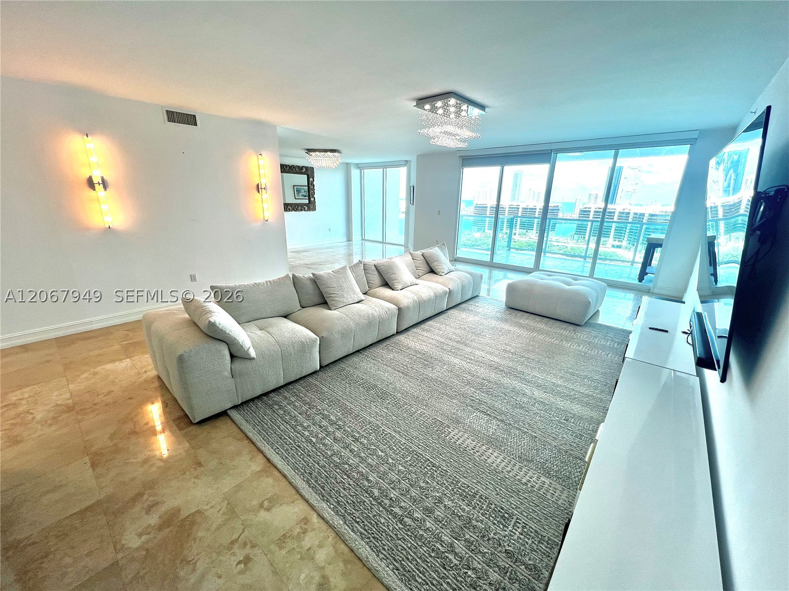 3201 NE 183rd St #2305, Aventura FL 33160