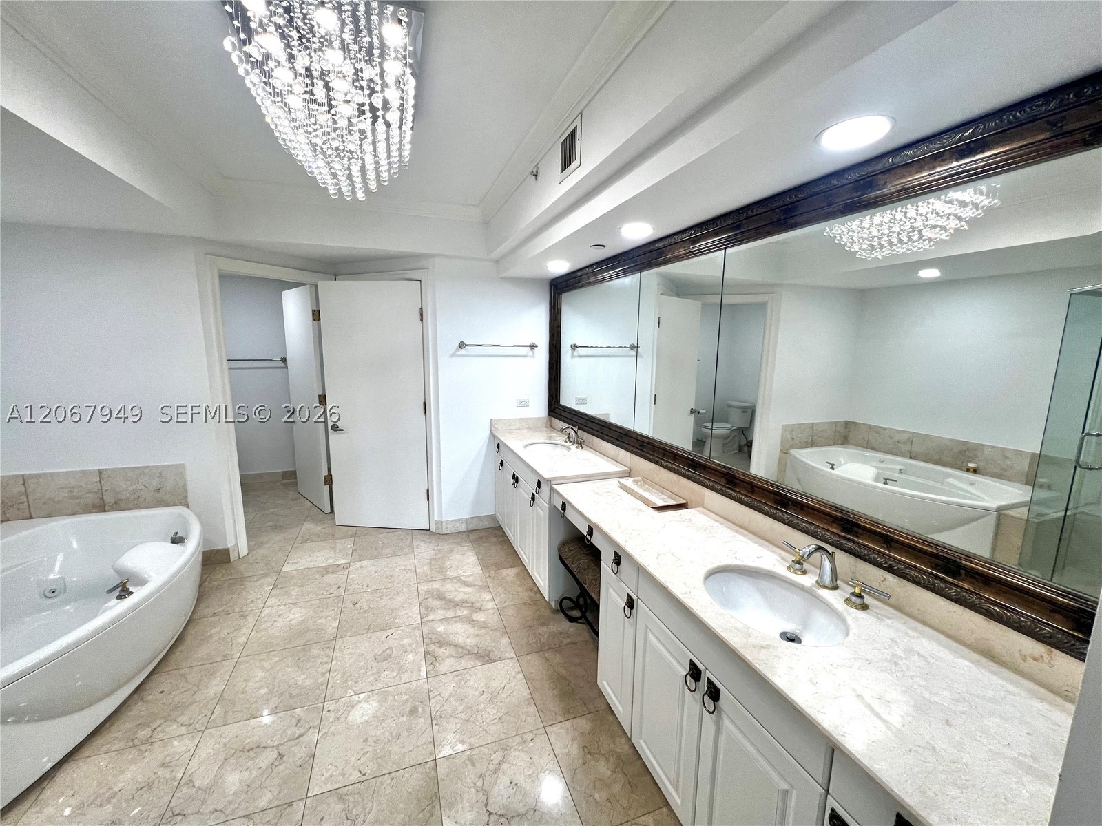 3201 NE 183rd St #2305, Aventura FL 33160