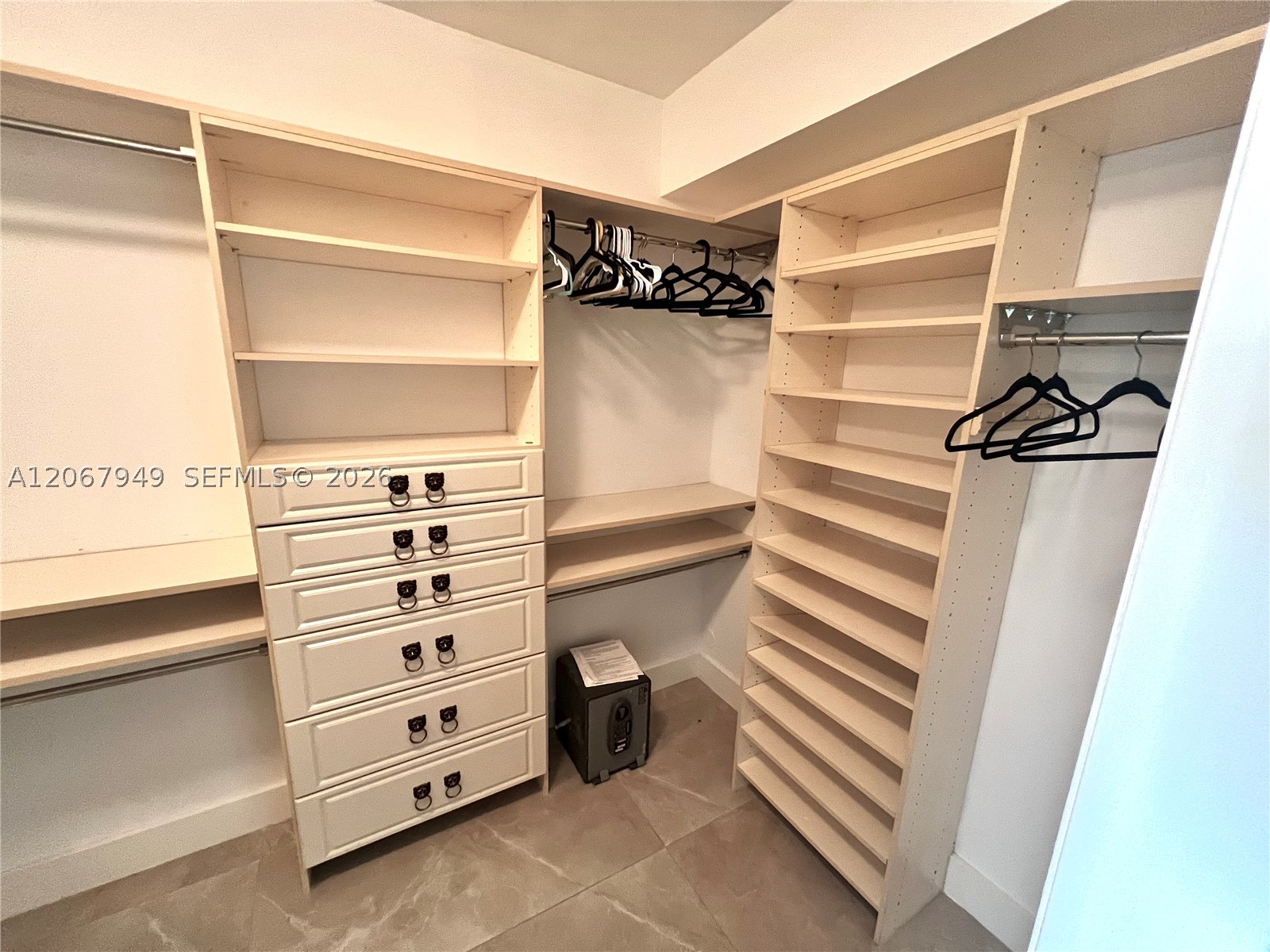 3201 NE 183rd St #2305, Aventura FL 33160
