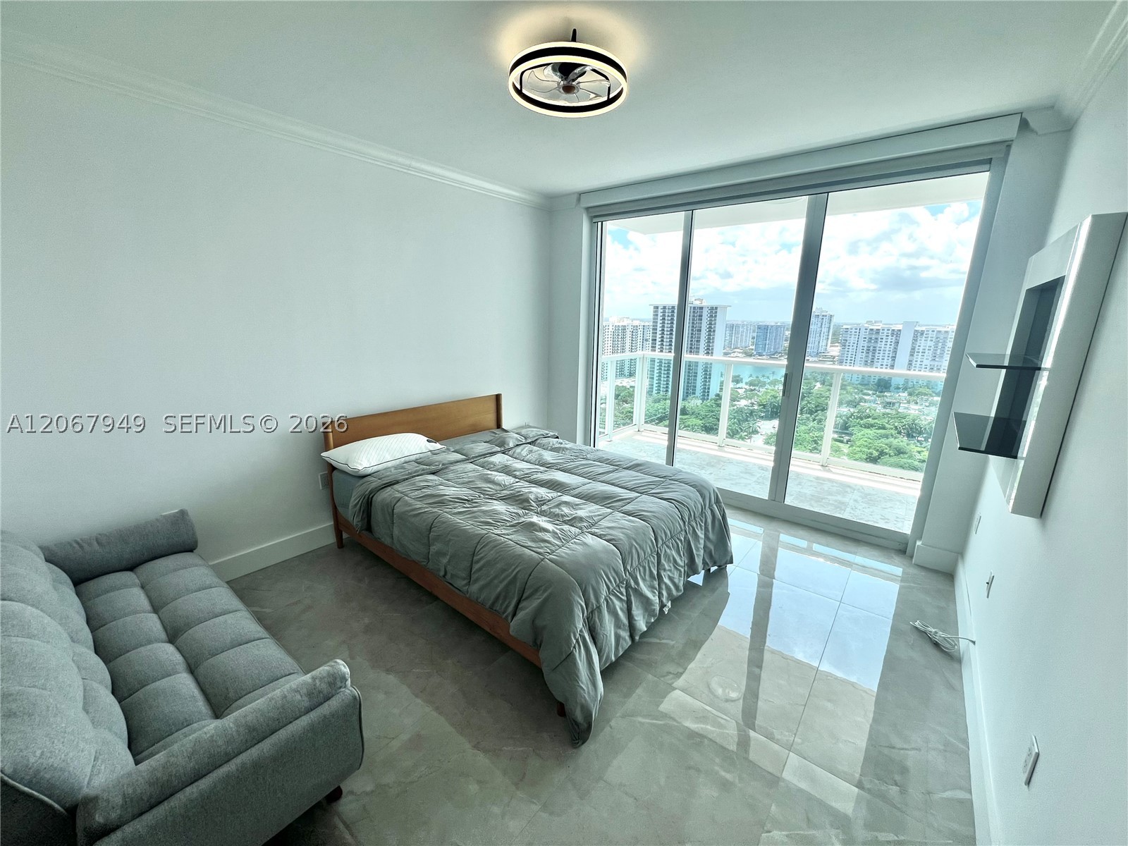 3201 NE 183rd St #2305, Aventura FL 33160