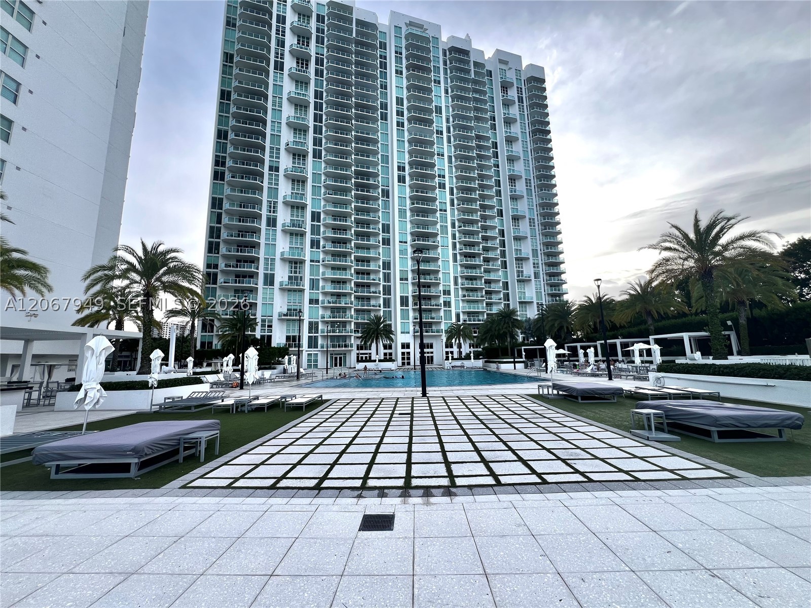 3201 NE 183rd St #2305, Aventura FL 33160