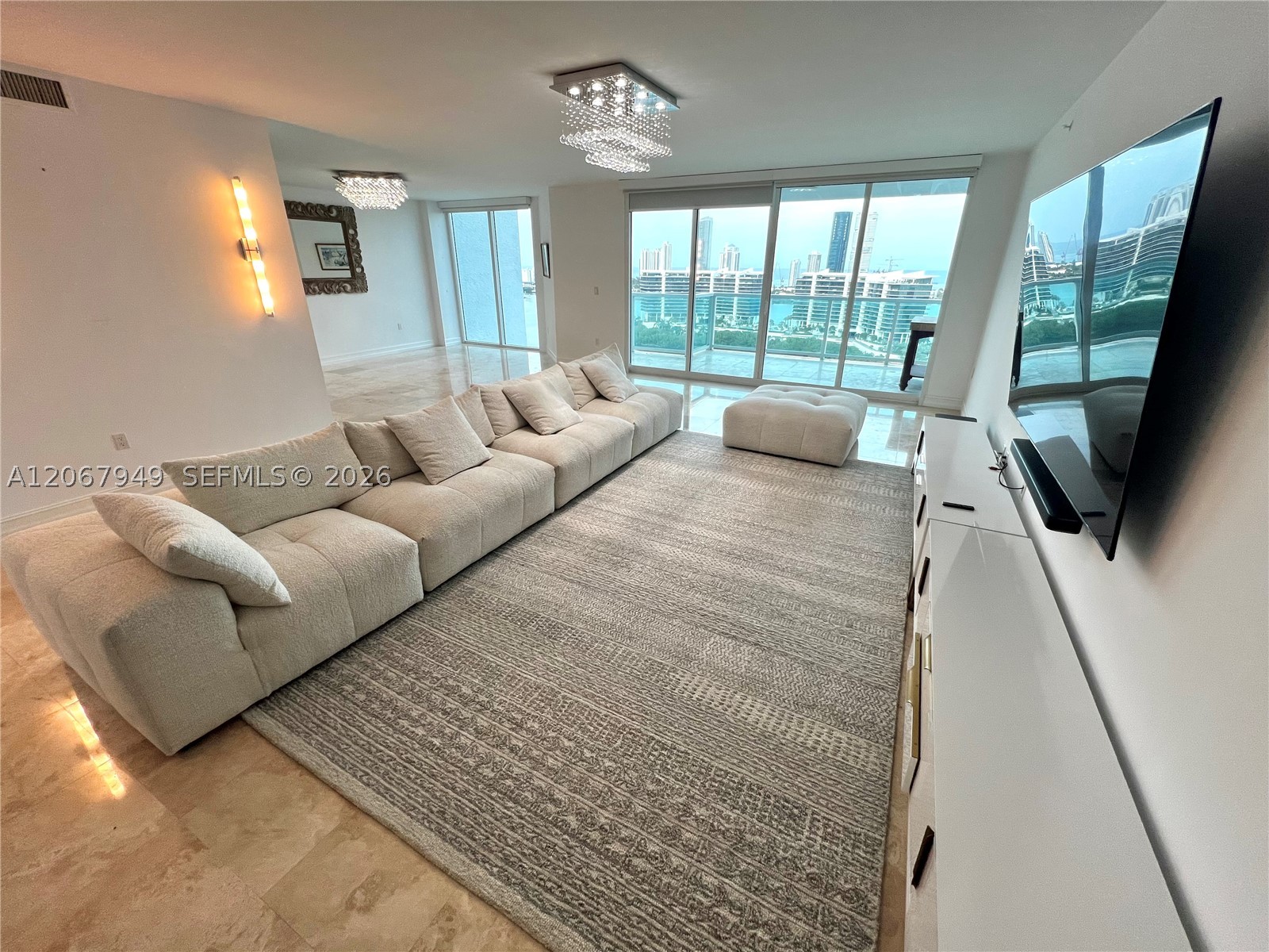 3201 NE 183rd St #2305, Aventura FL 33160
