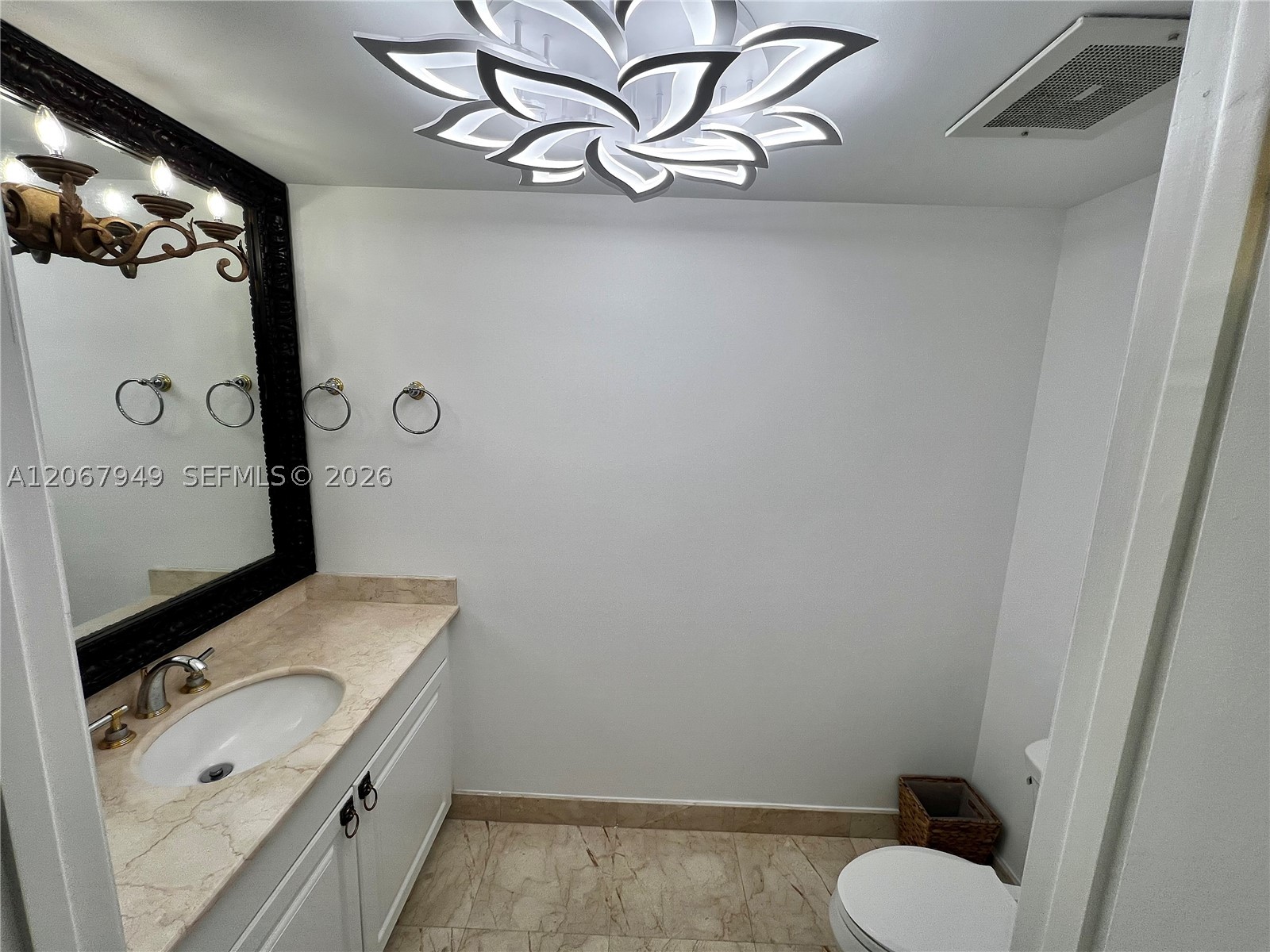 3201 NE 183rd St #2305, Aventura FL 33160