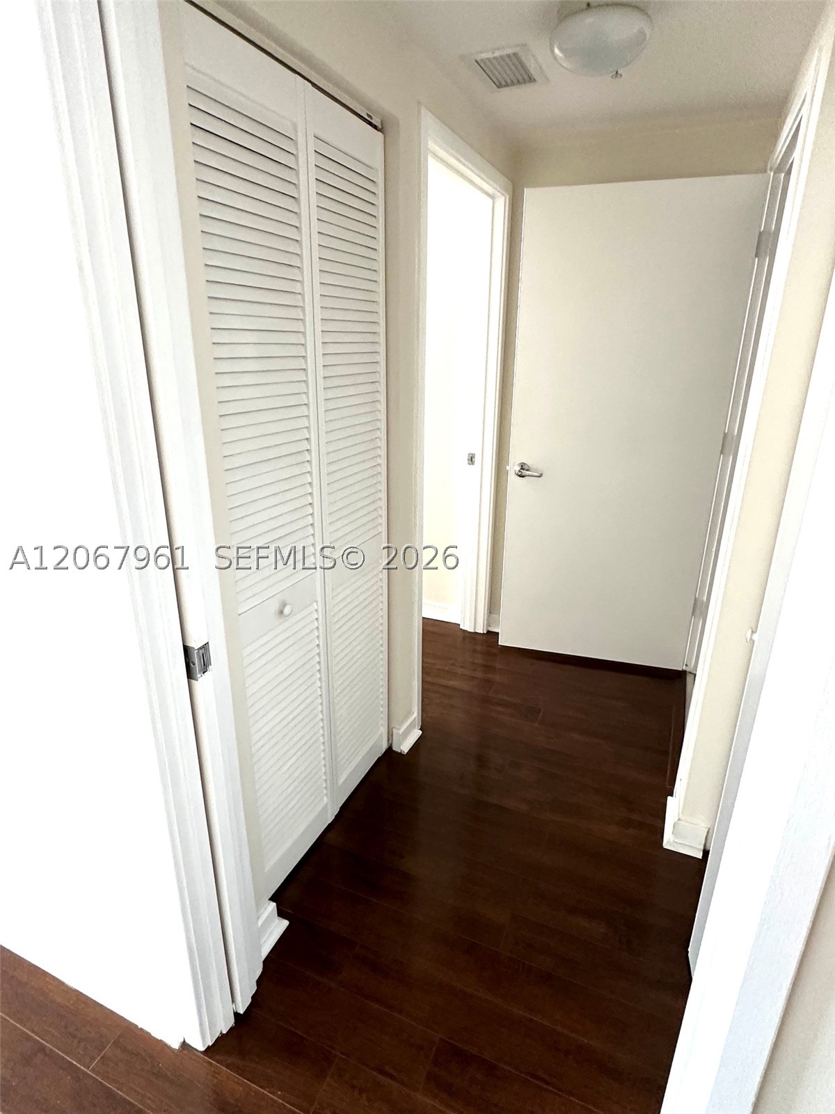 335 S Biscayne Blvd #1802, Miami FL 33131