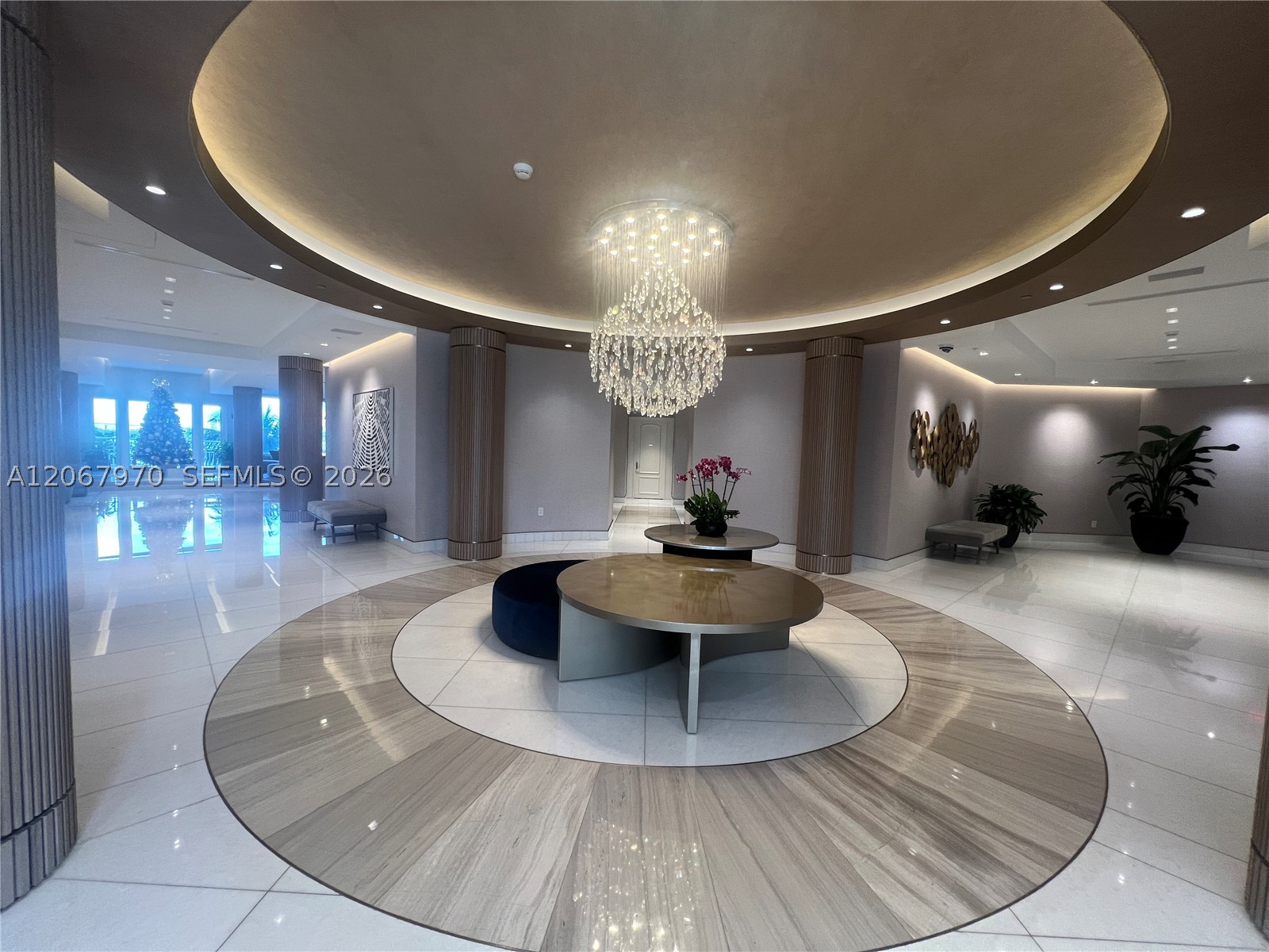 888 Brickell Key Dr #806, Miami FL 33131