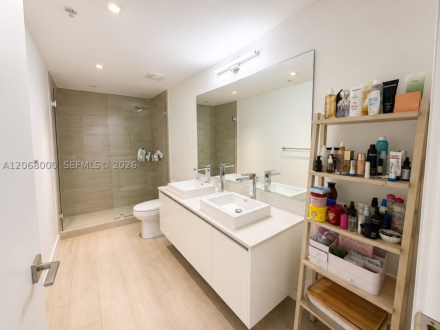 1600 SW 1st Ave #906, Miami FL 33129
