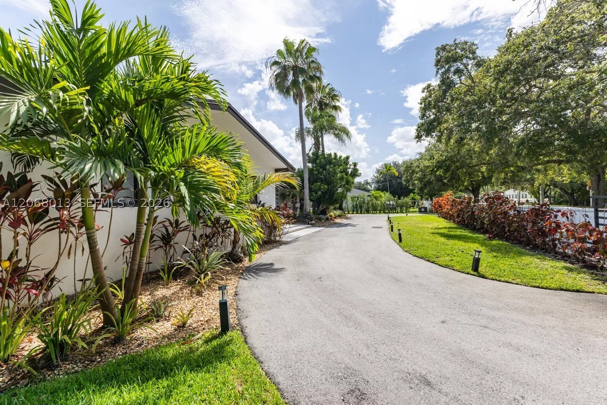 7340 SW 120th St, Pinecrest FL 33156