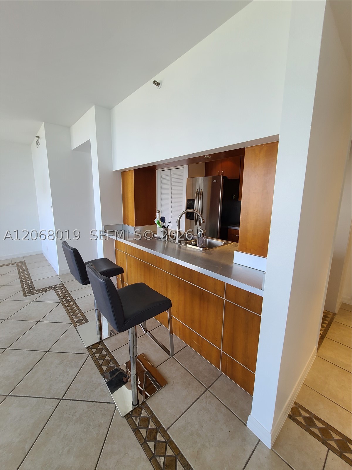1581 Brickell Ave 2- Prking #1907, Miami FL 33129
