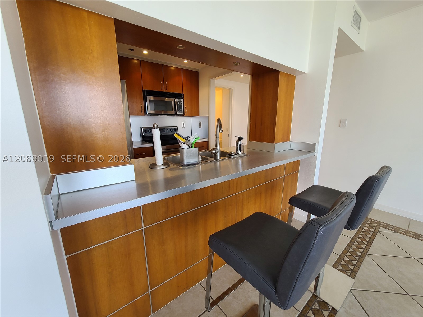 1581 Brickell Ave 2- Prking #1907, Miami FL 33129