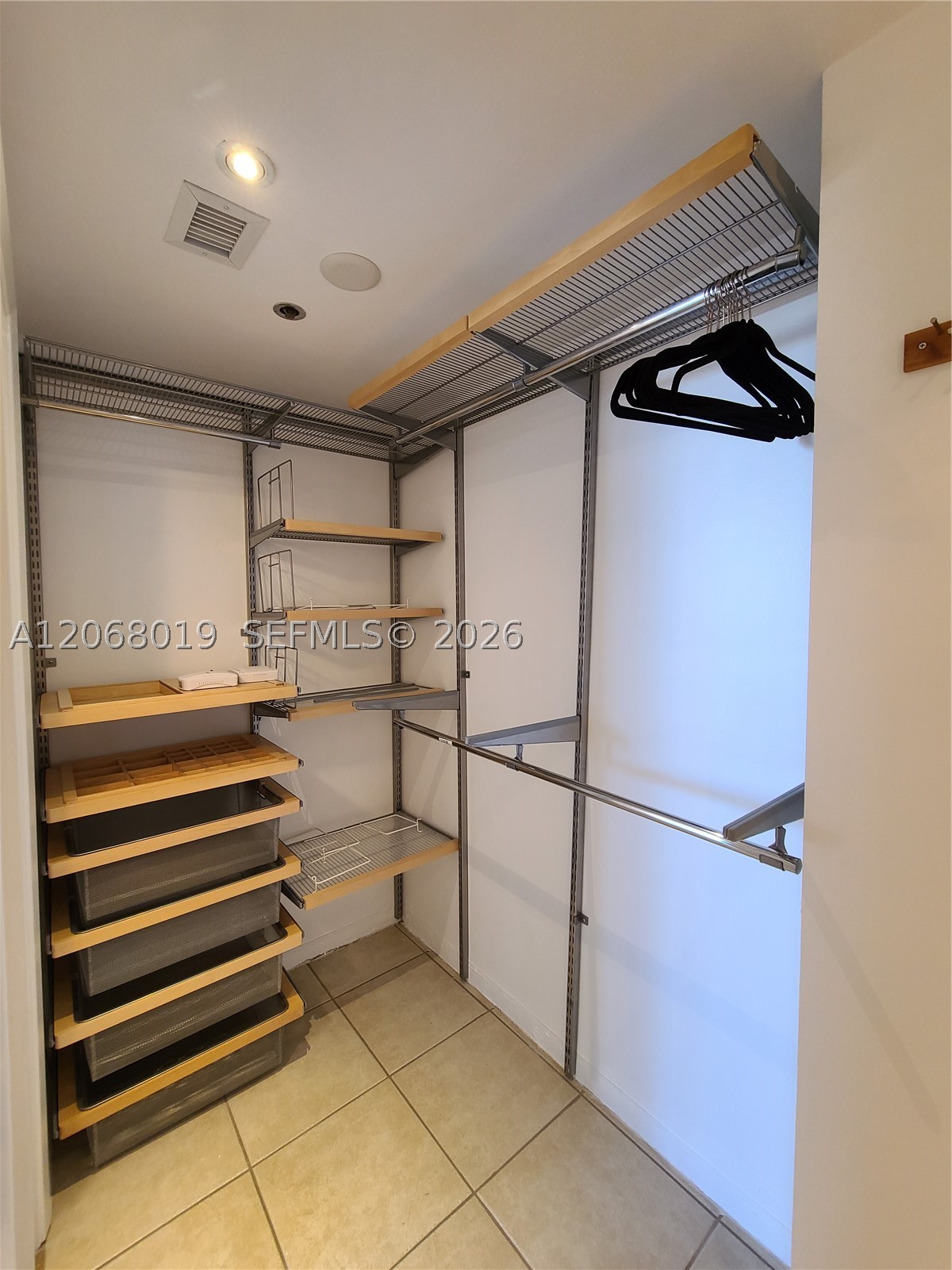 1581 Brickell Ave 2- Prking #1907, Miami FL 33129