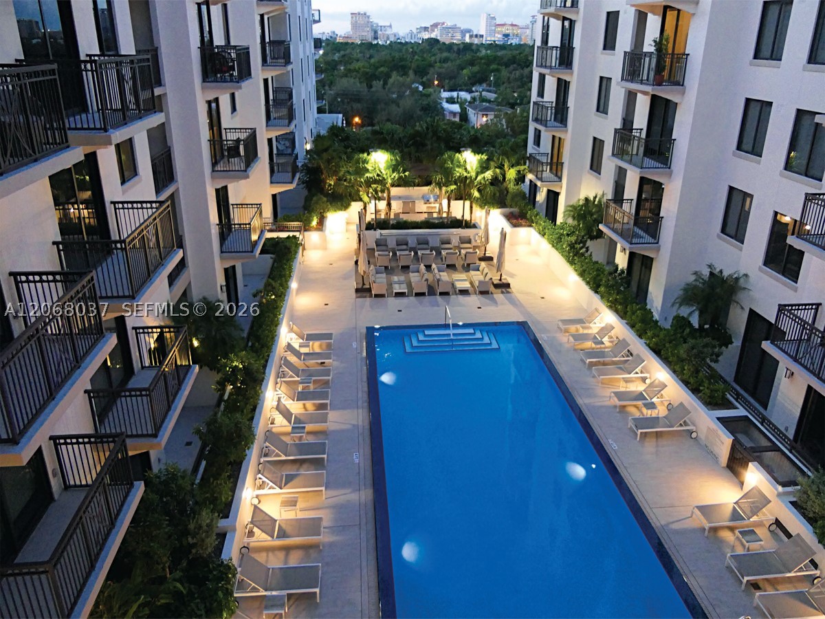 301 Altara Ave #609, Coral Gables FL 33146