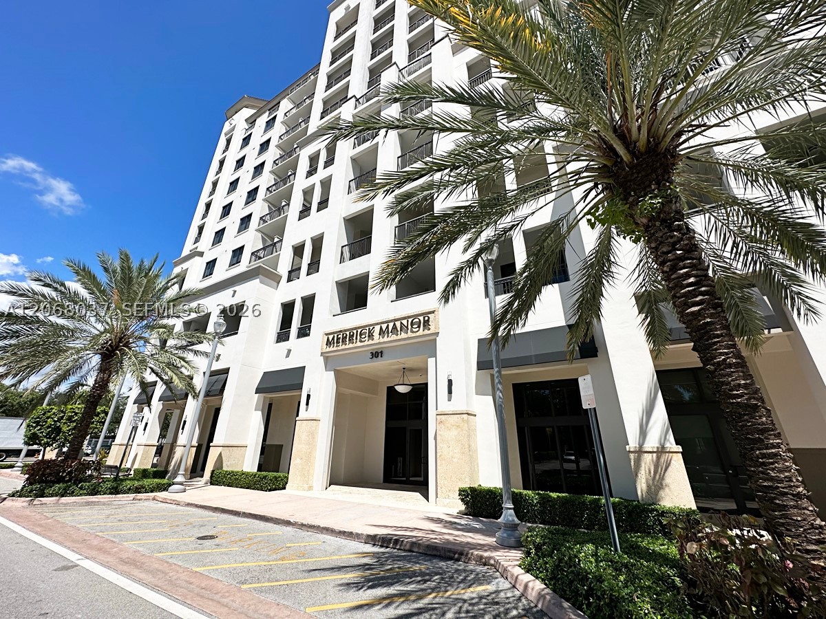 301 Altara Ave #609, Coral Gables FL 33146