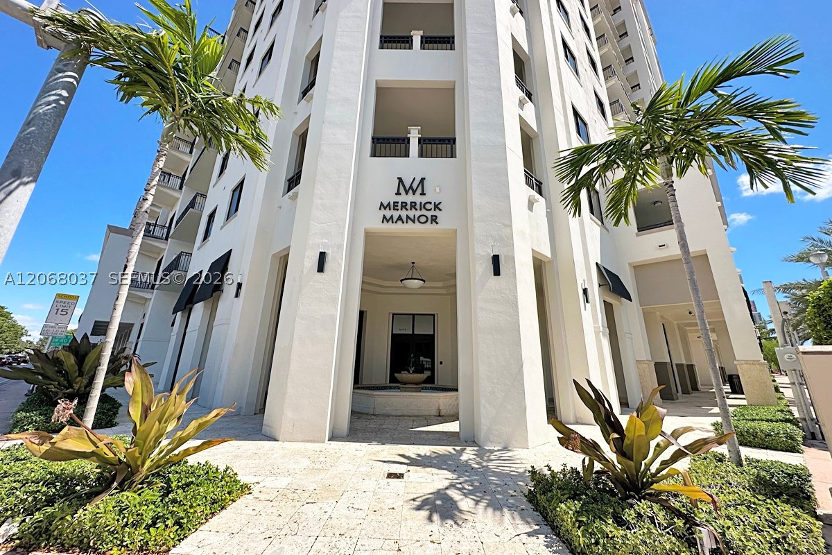 301 Altara Ave #609, Coral Gables FL 33146