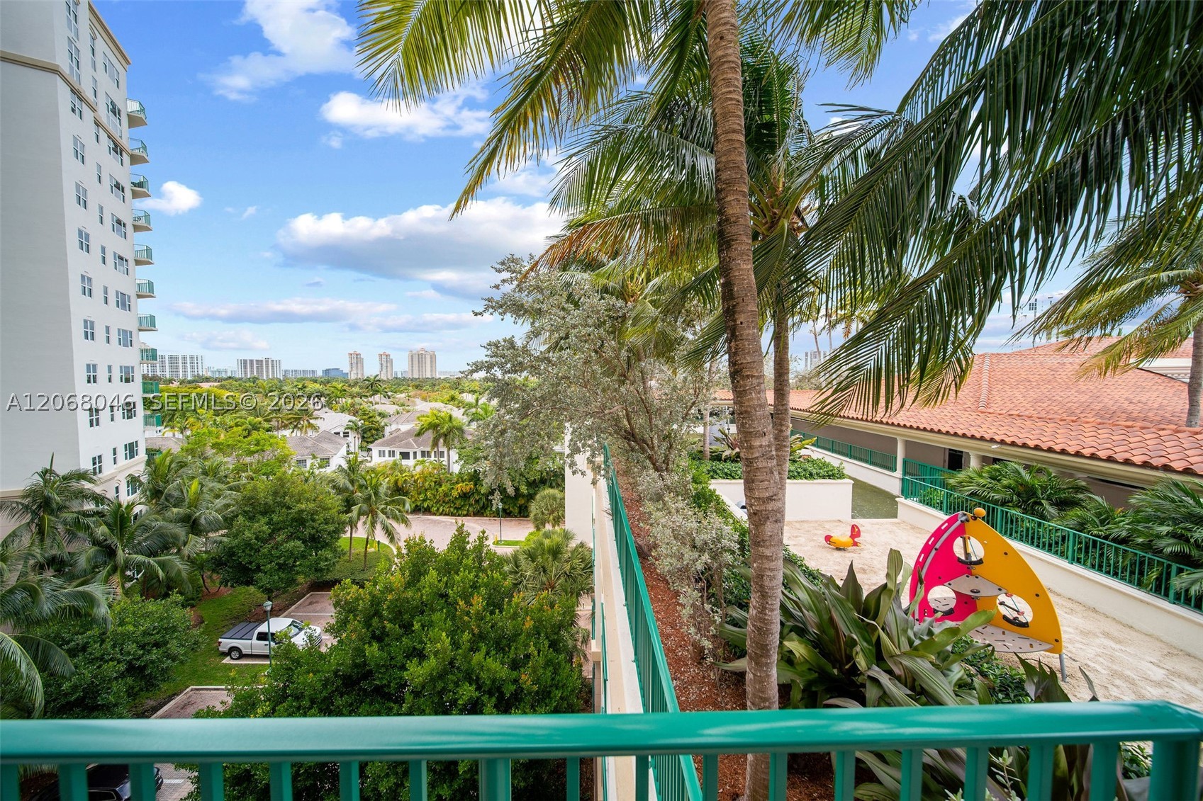 19900 E Country Club Dr #610, Aventura FL 33180
