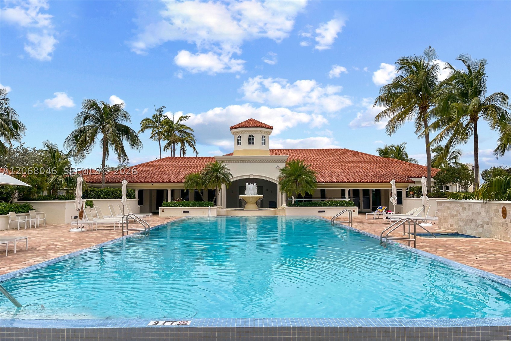 19900 E Country Club Dr #610, Aventura FL 33180