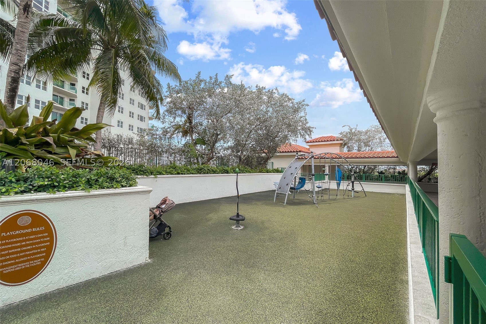 19900 E Country Club Dr #610, Aventura FL 33180