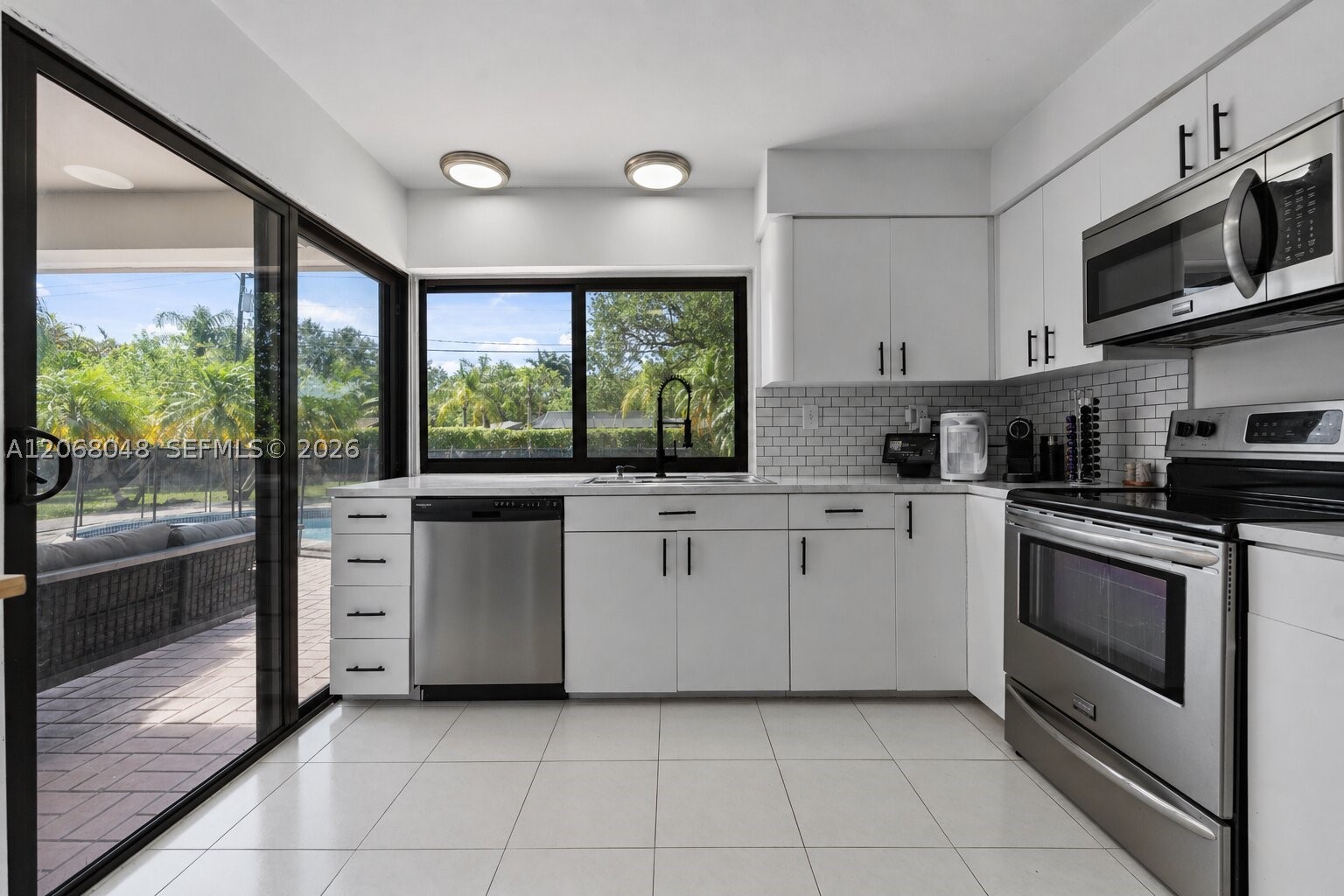 8620 SW 159th St, Palmetto Bay FL 33157