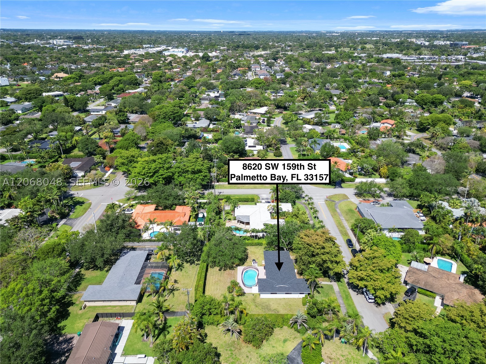 8620 SW 159th St, Palmetto Bay FL 33157