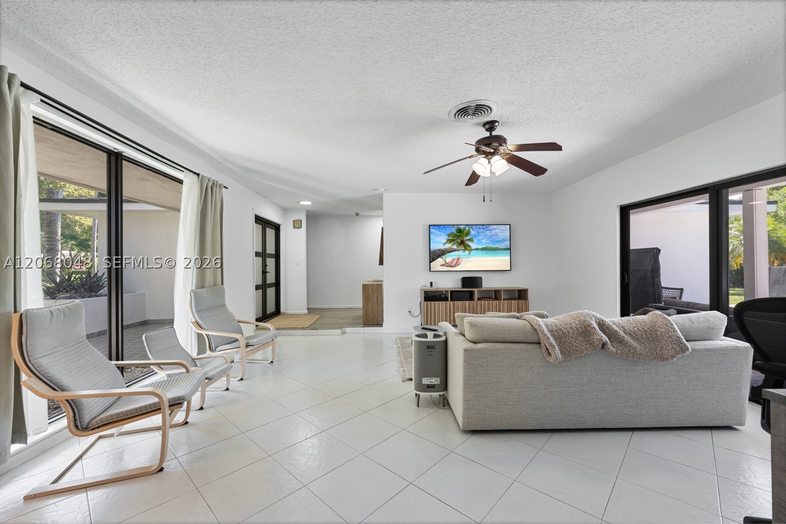 8620 SW 159th St, Palmetto Bay FL 33157