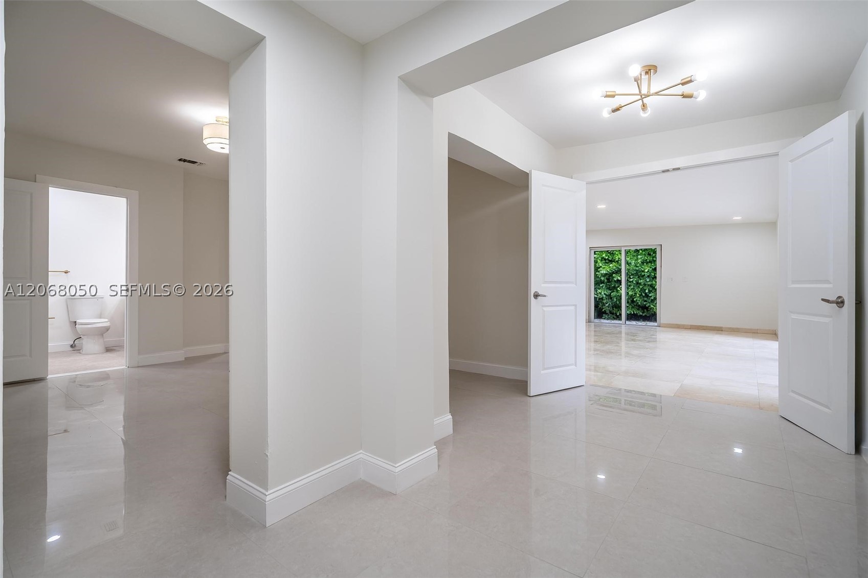 1710 Cleveland Rd #0, Miami Beach FL 33141