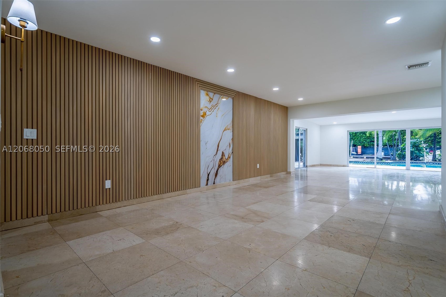 1710 Cleveland Rd #0, Miami Beach FL 33141