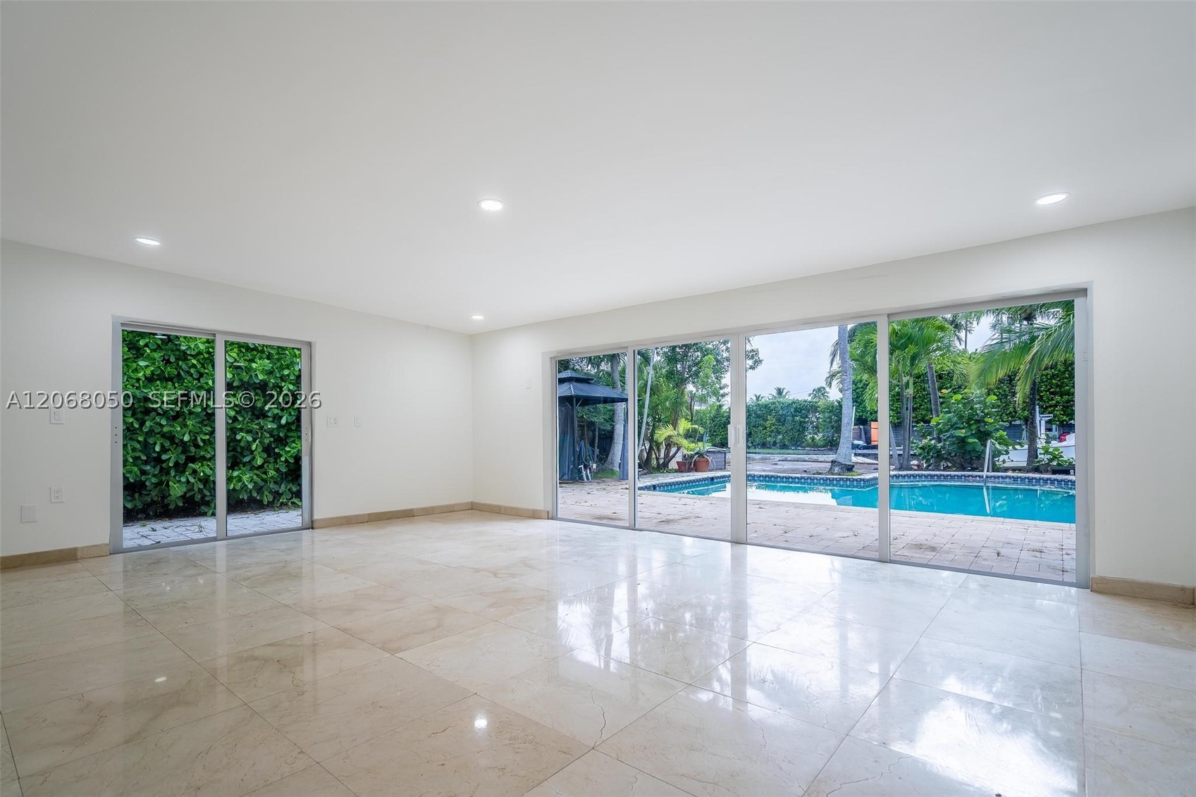1710 Cleveland Rd #0, Miami Beach FL 33141
