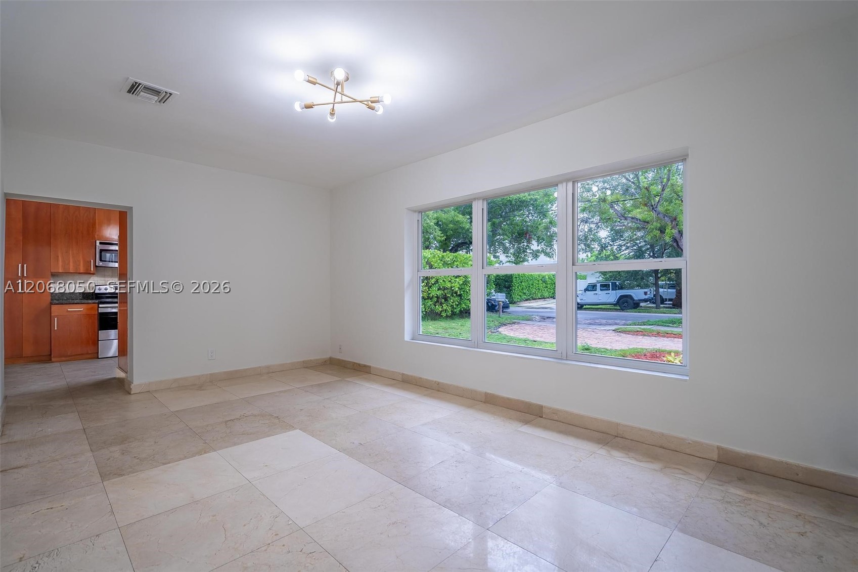 1710 Cleveland Rd #0, Miami Beach FL 33141