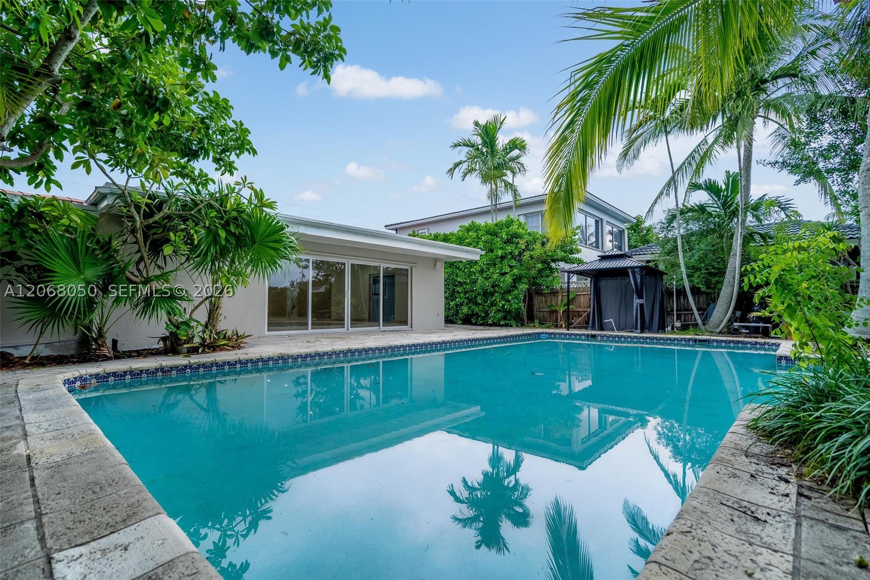 1710 Cleveland Rd #0, Miami Beach FL 33141