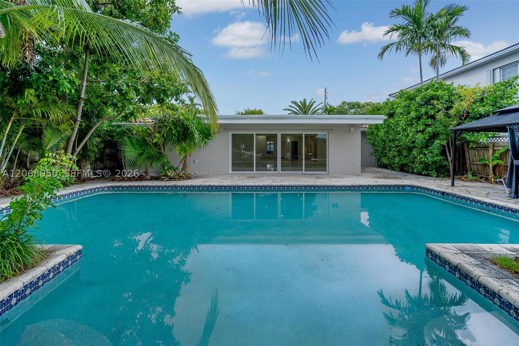 1710 Cleveland Rd #0, Miami Beach FL 33141