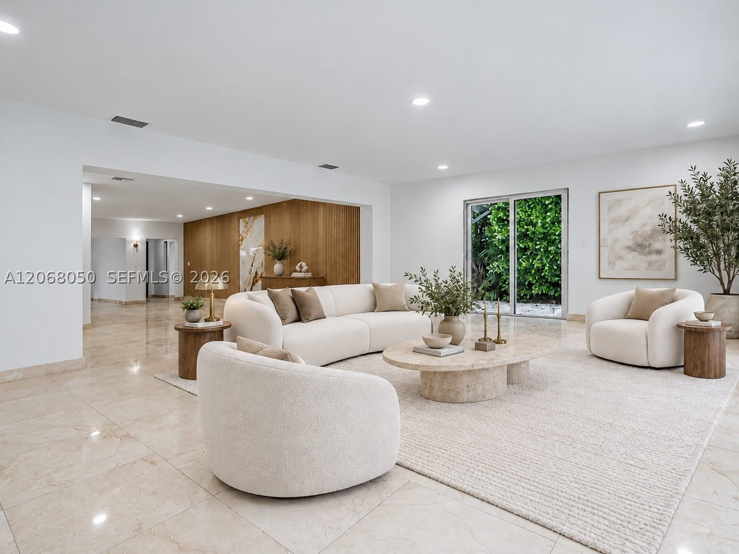 1710 Cleveland Rd #0, Miami Beach FL 33141