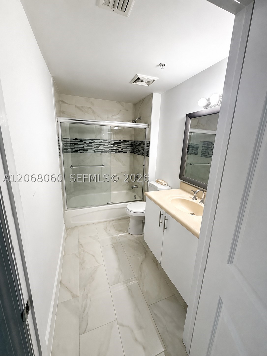 7900 Harbor Island Dr #1408, North Bay Village FL 33141