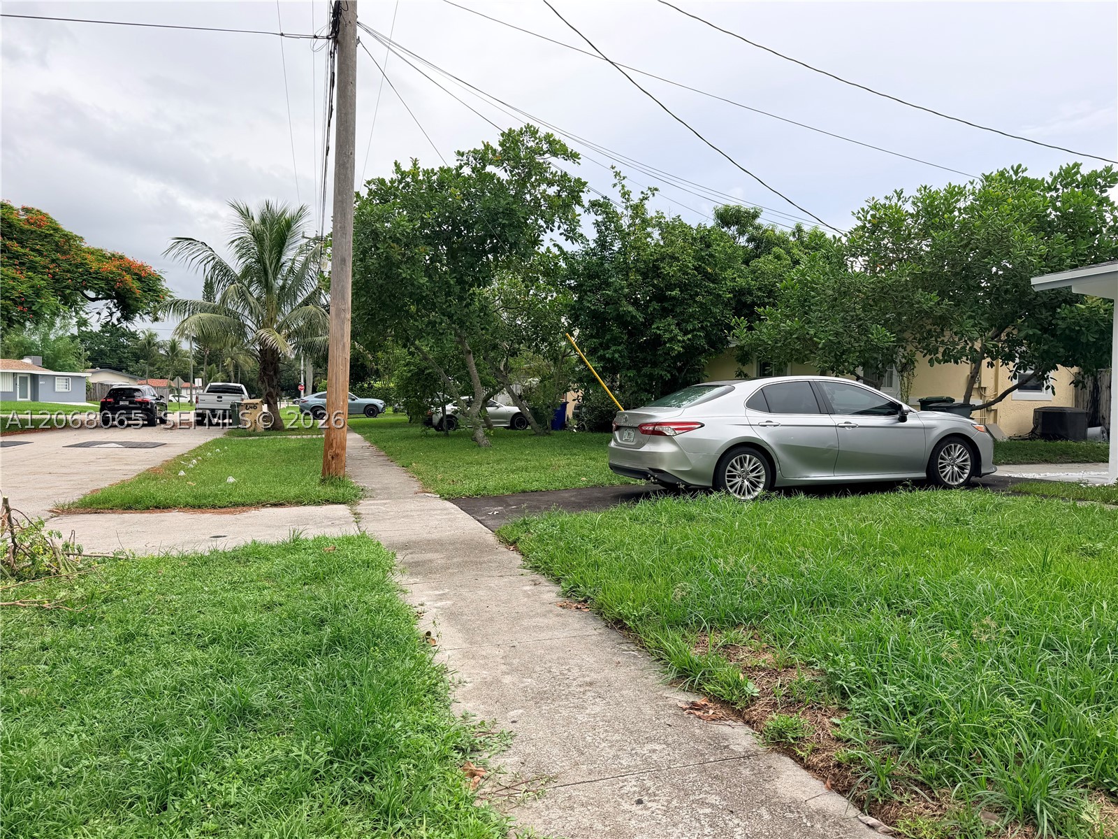 650 SW 55th Ave, Margate FL 33068
