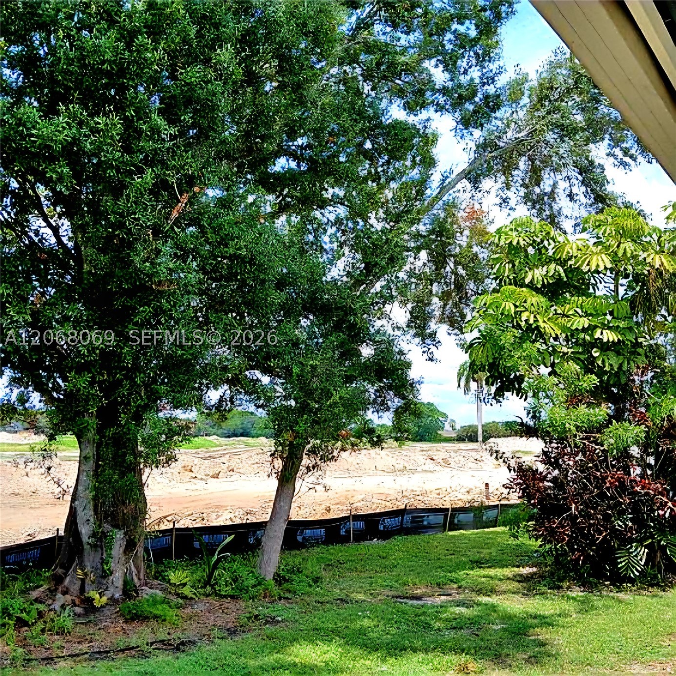 5710 Melaleuca Dr, Tamarac FL 33319