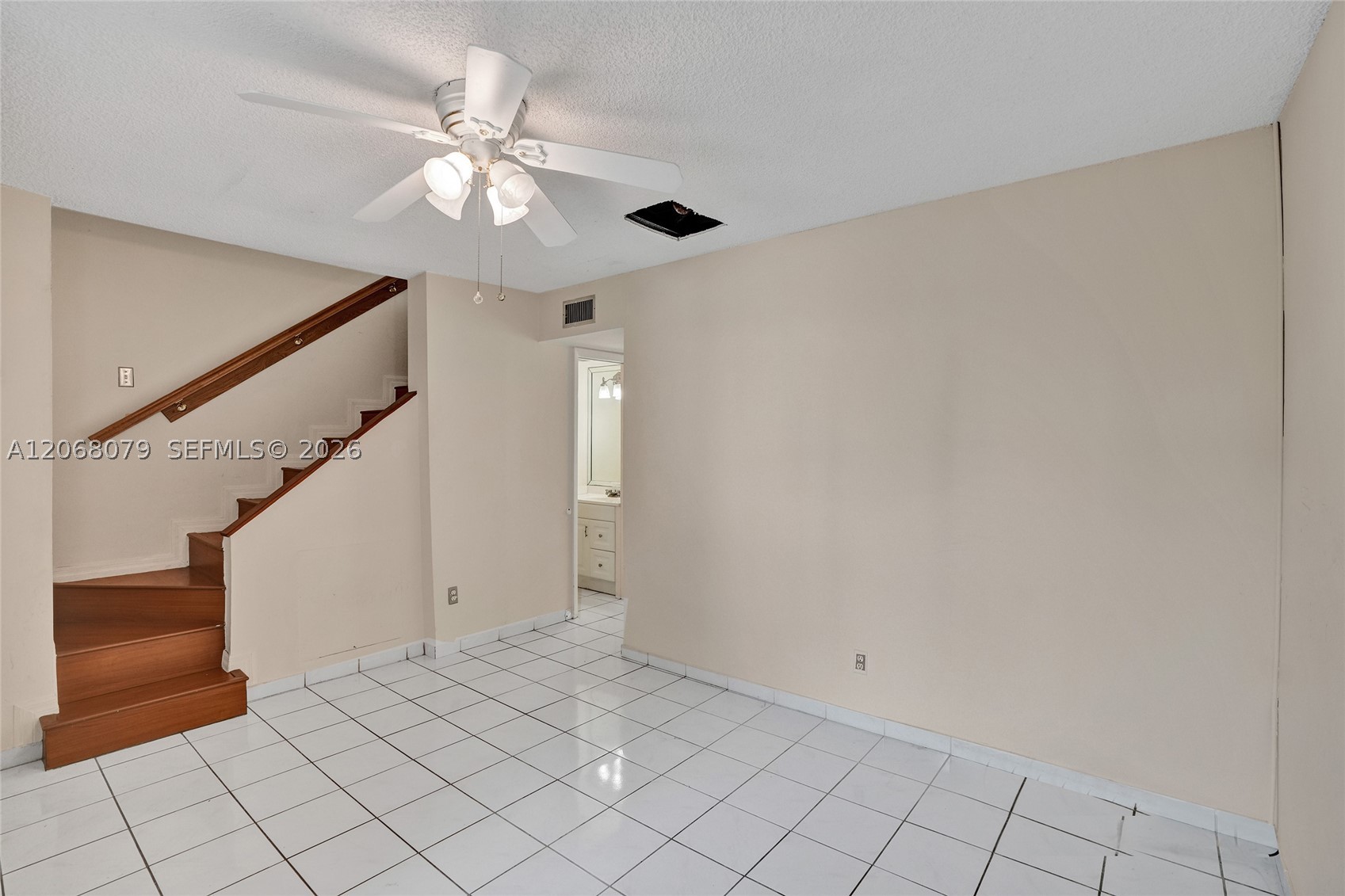 5555 Ludlam Rd #46, South Miami FL 33155