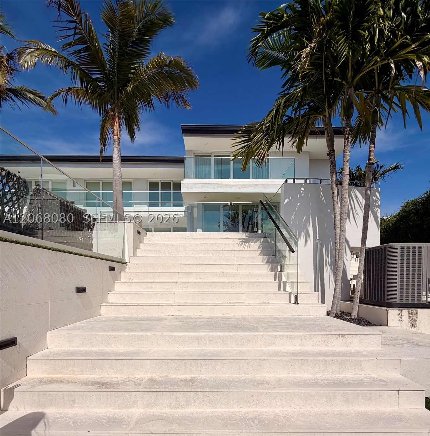 6819 Sunrise Pl, Coral Gables FL 33133