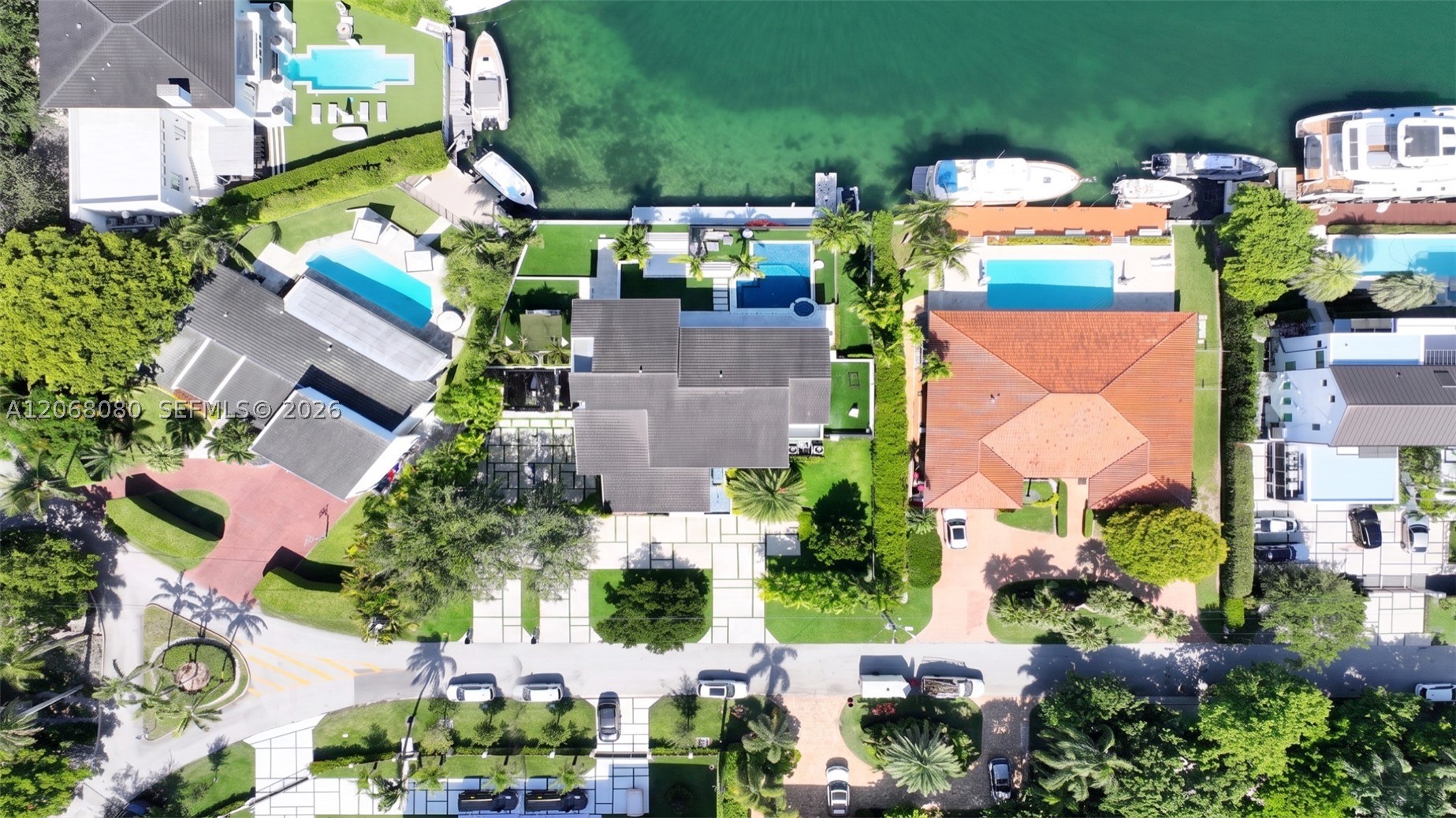 6819 Sunrise Pl, Coral Gables FL 33133