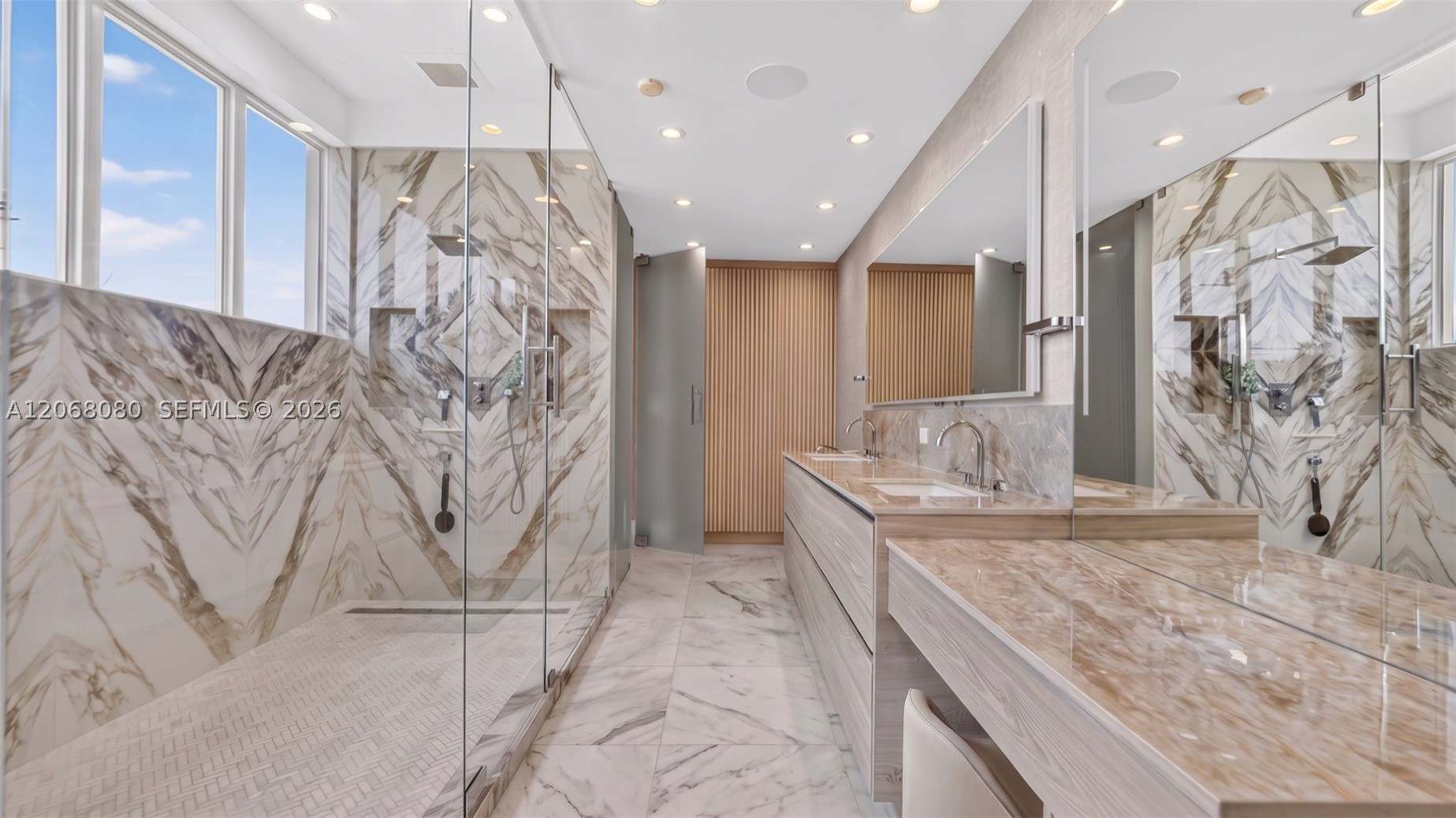 6819 Sunrise Pl, Coral Gables FL 33133