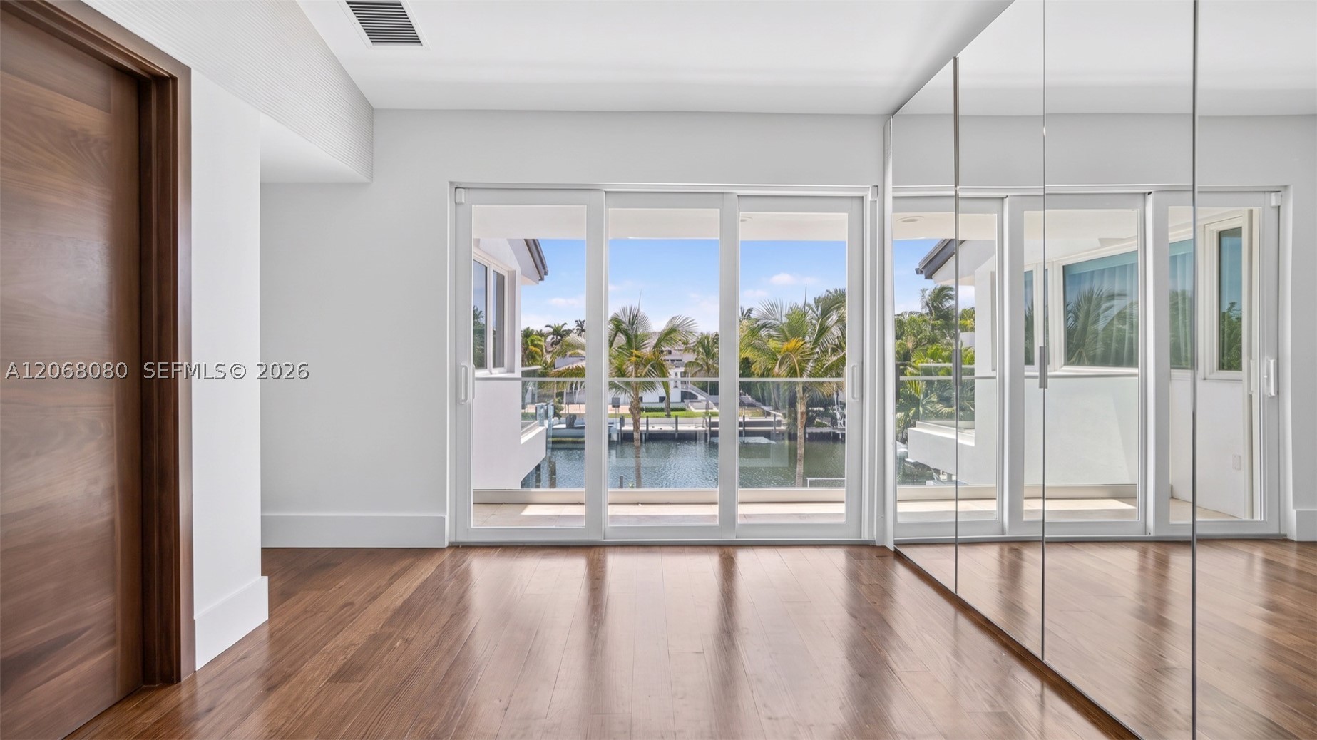 6819 Sunrise Pl, Coral Gables FL 33133