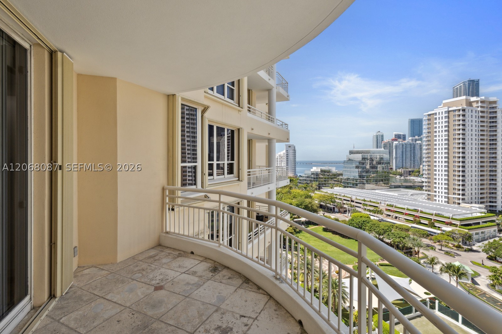 888 Brickell Key Dr #1600, Miami FL 33131