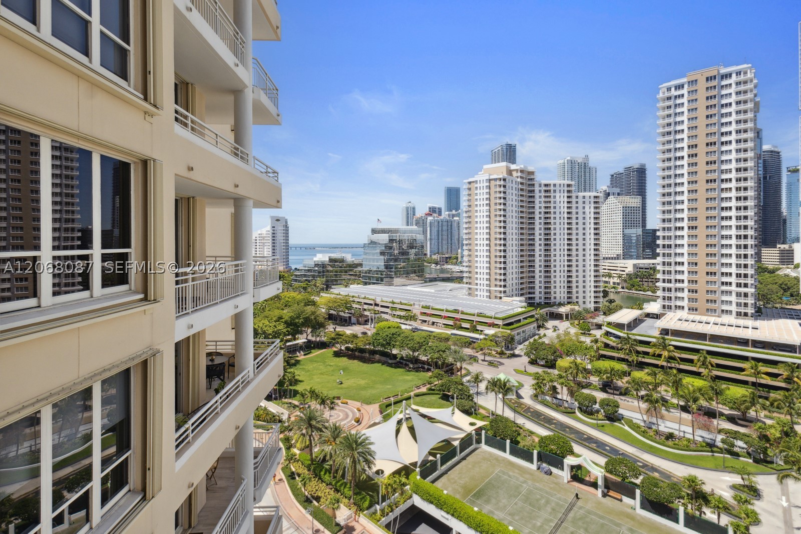 888 Brickell Key Dr #1600, Miami FL 33131