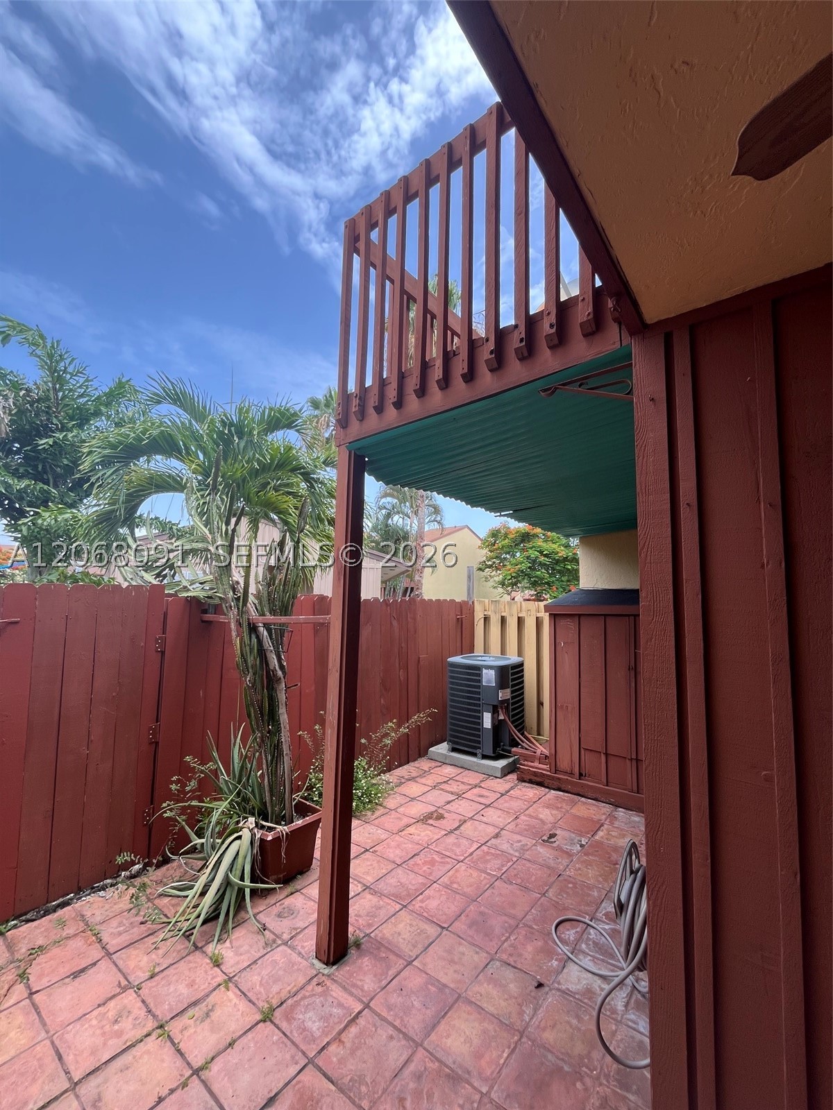 463 SE 14th St #463, Dania Beach FL 33004