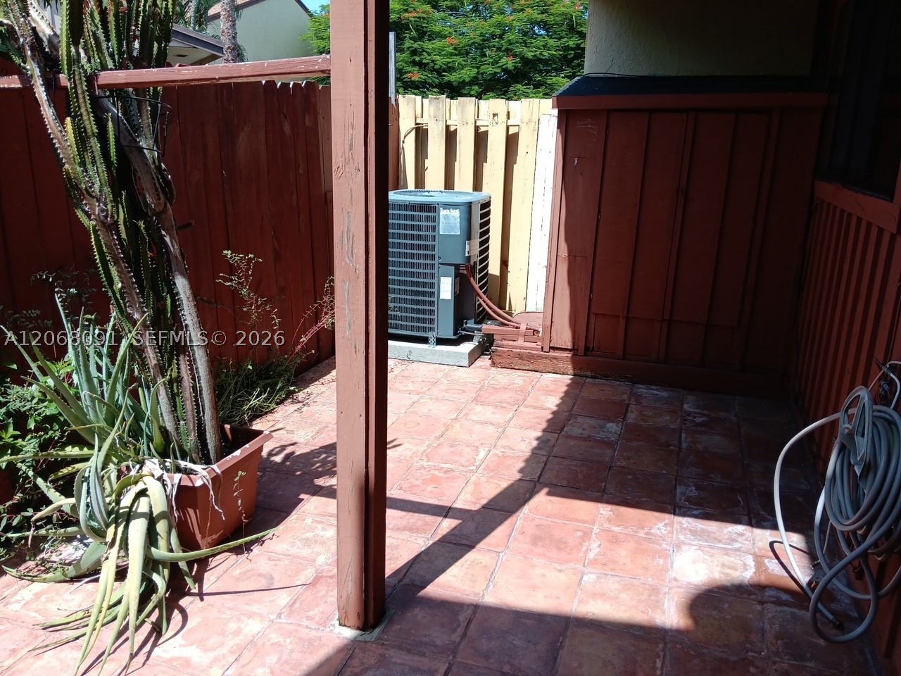 463 SE 14th St #463, Dania Beach FL 33004