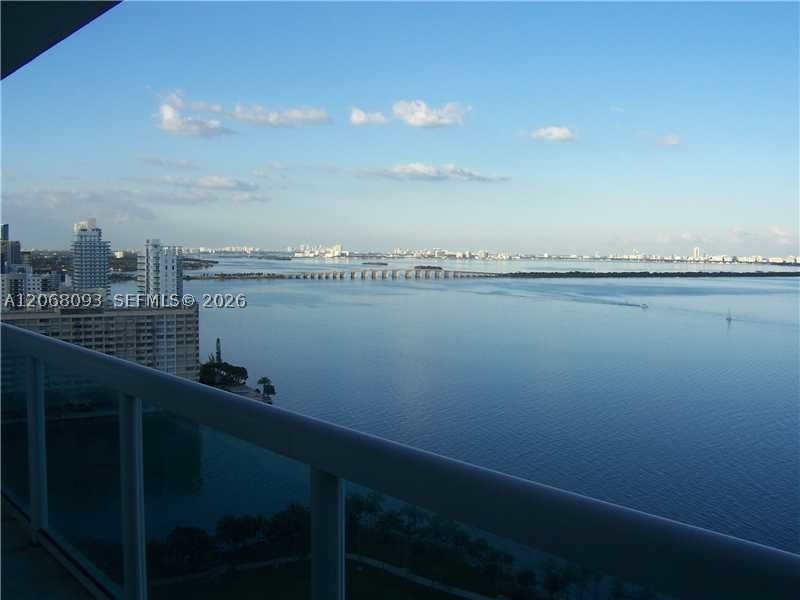 1800 N Bayshore Dr #1905, Miami FL 33132