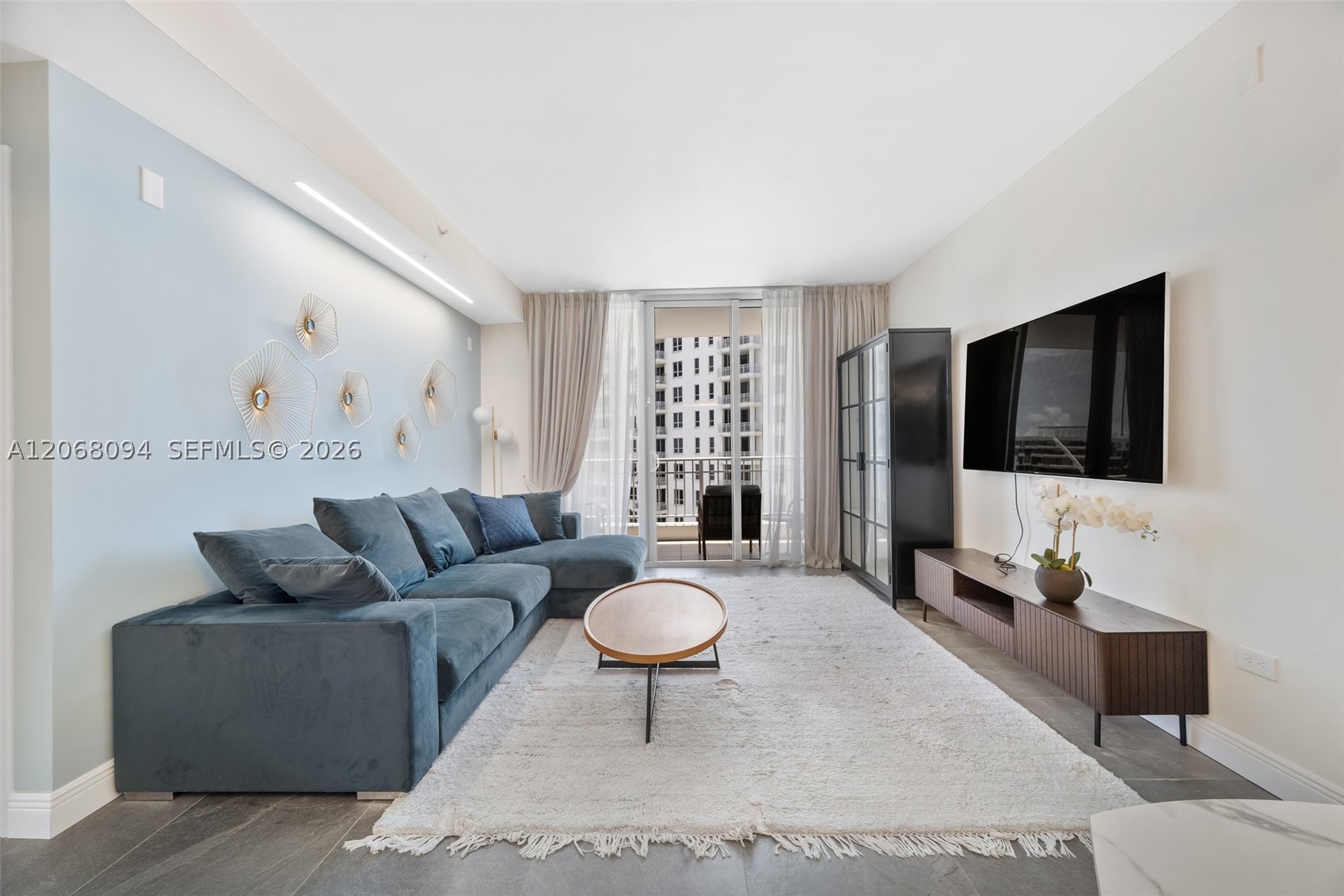 801 Brickell Key Blvd #1805, Miami FL 33131