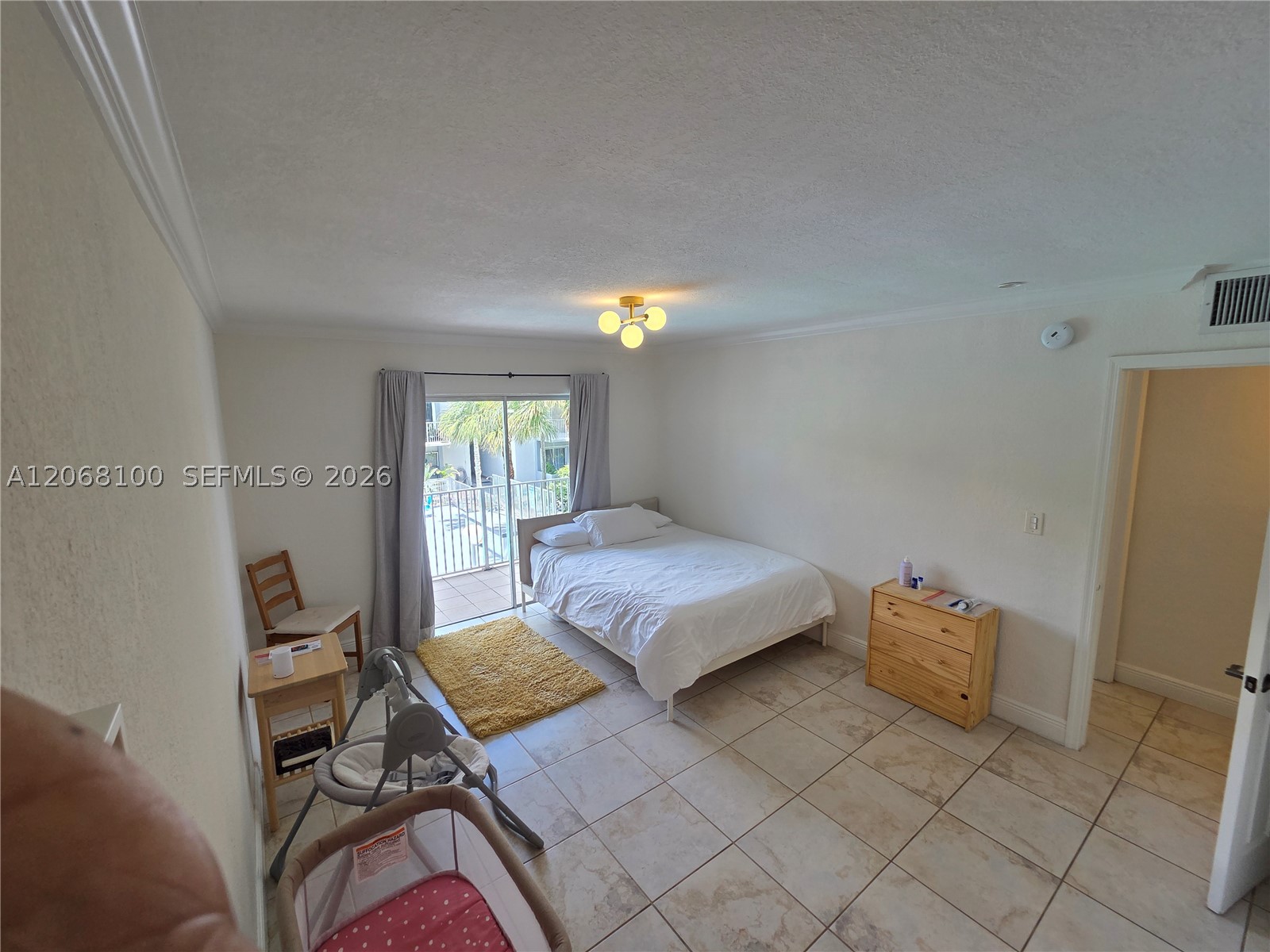 7401 SW 82nd St #201S, Miami FL 33143